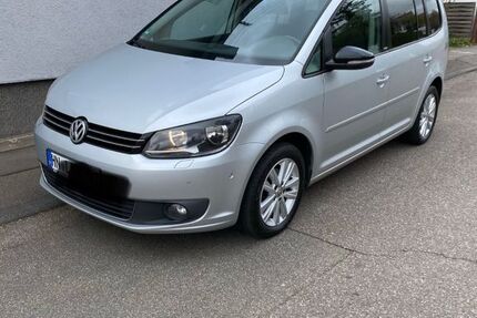 VW Touran 97.600 km 9.600 &euro; Nordheim 74226