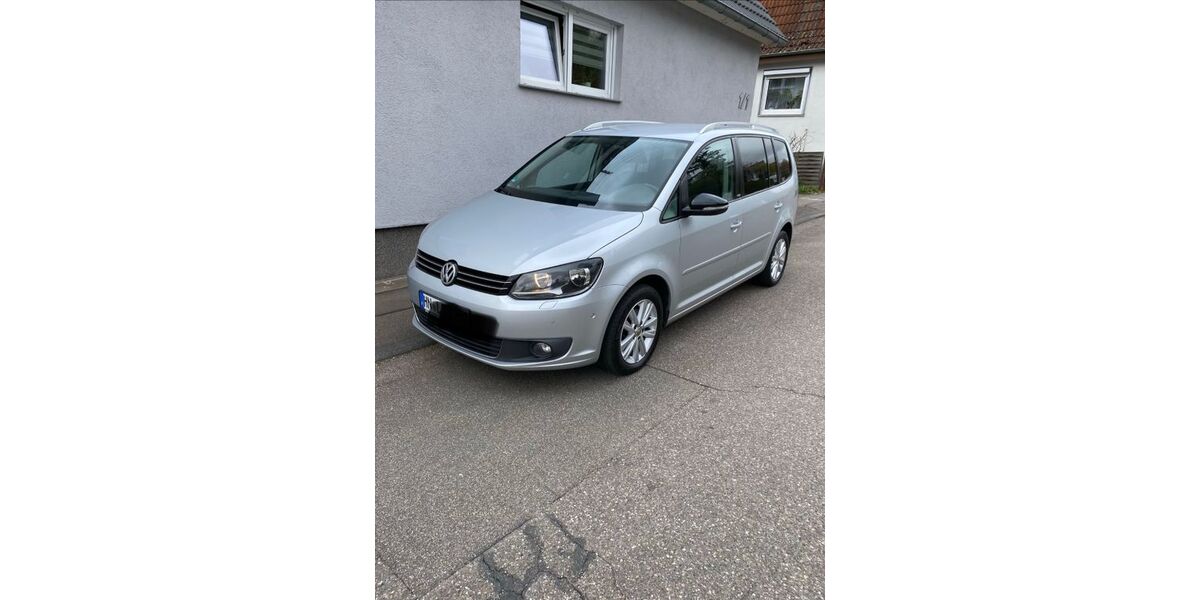 VW Touran 97.600 km 9.600 &euro; Nordheim 74226