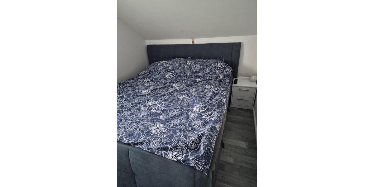 Dachgeschoßwohnung Bad Rappenau - 2.5 Zimmer, 60 m&sup2;, 750&euro; | Angebot:26335042