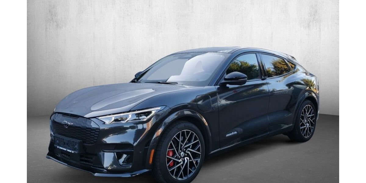 Ford Mustang Mach-E 11.939 km 42.990 &euro; Ludwigsburg 71636