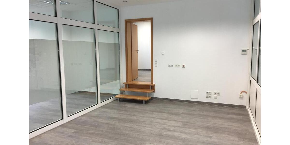 BüroLadenPraxisflächen zu Mieten zimmer