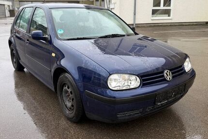 VW Golf 207.000 km 890 &euro; Möglingen 71696