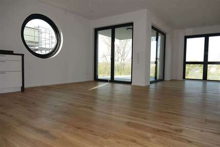 Wohnung Oedheim - 4 Zimmer, 115 m&sup2;, 1.450&euro; | Angebot:27421857