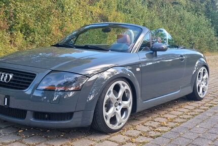 Audi TT 140.500 km 11.500 &euro; Schefflenz 74850