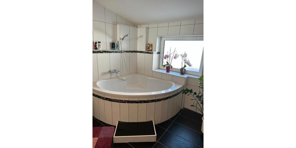 Einfamilienhaus Sinsheim - 7 Zimmer, 195 m&sup2;, 525.000&euro; | Angebot:26236316