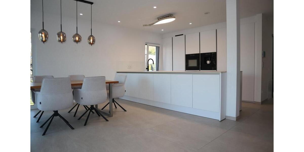 Doppelhaushälfte Abstatt - 6 Zimmer, 190 m&sup2;, 925.000&euro; | Angebot:26662187