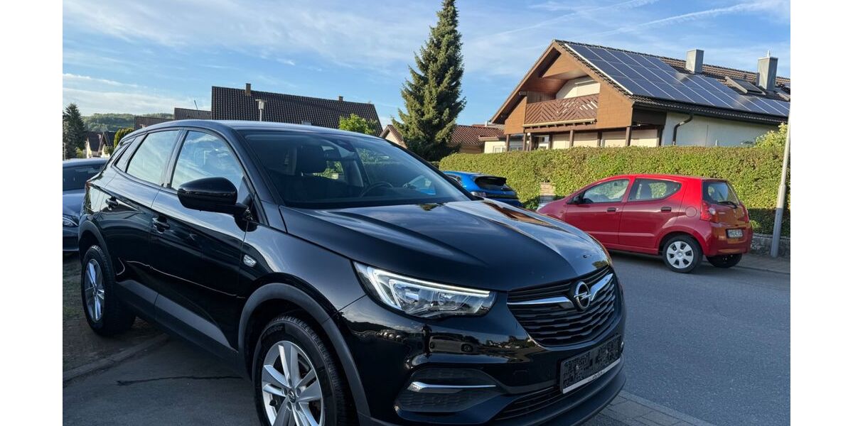 Opel Grandland (X) 75.000 km 11.999 &euro; Gundelsheim 74831