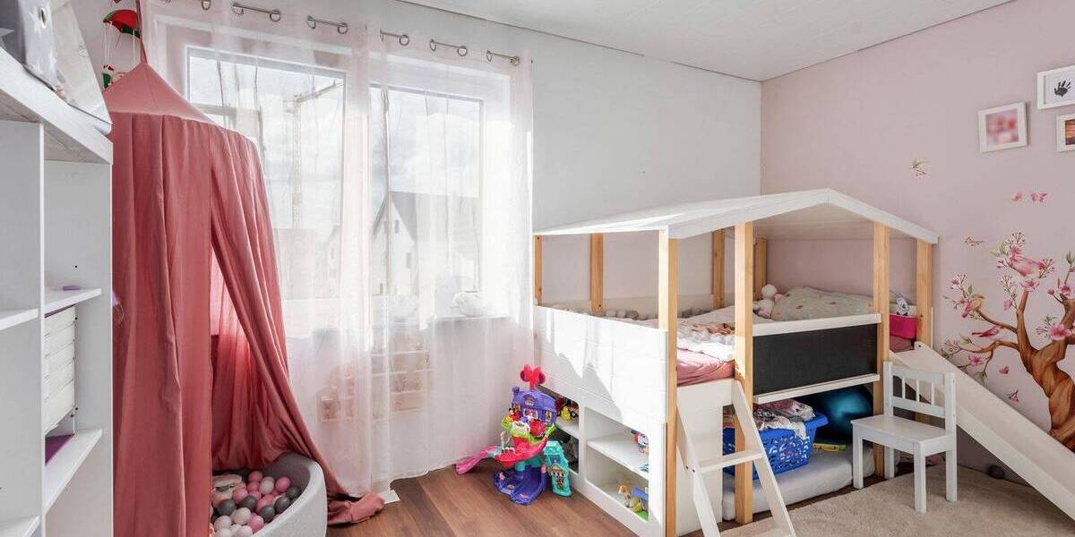 Doppelhaushälfte Kirchardt - 5 Zimmer, 149 m&sup2;, 459.000&euro; | Angebot:26037403