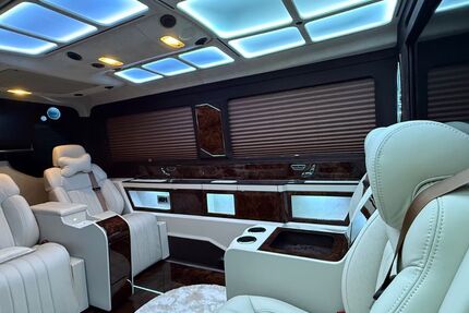 Mercedes-Benz Sprinter 16.200 km 130.000 &euro; Heilbronn 74072