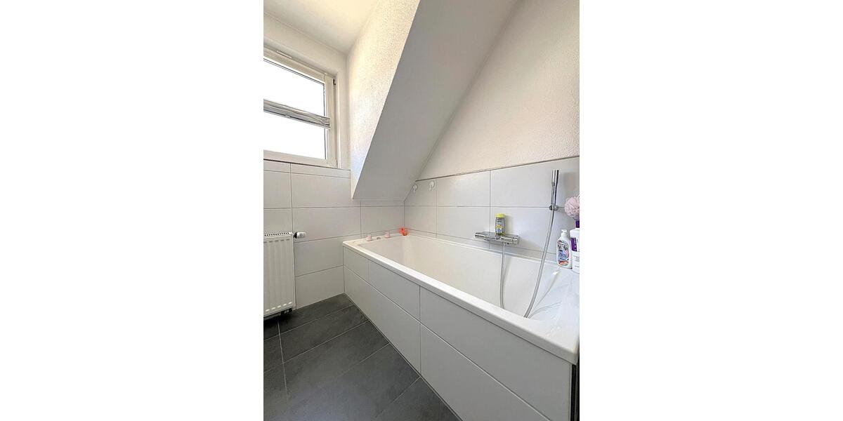 Maisonettenwohnung Kirchardt - 4.5 Zimmer, 104 m&sup2;, 279.000&euro; | Angebot:26852719