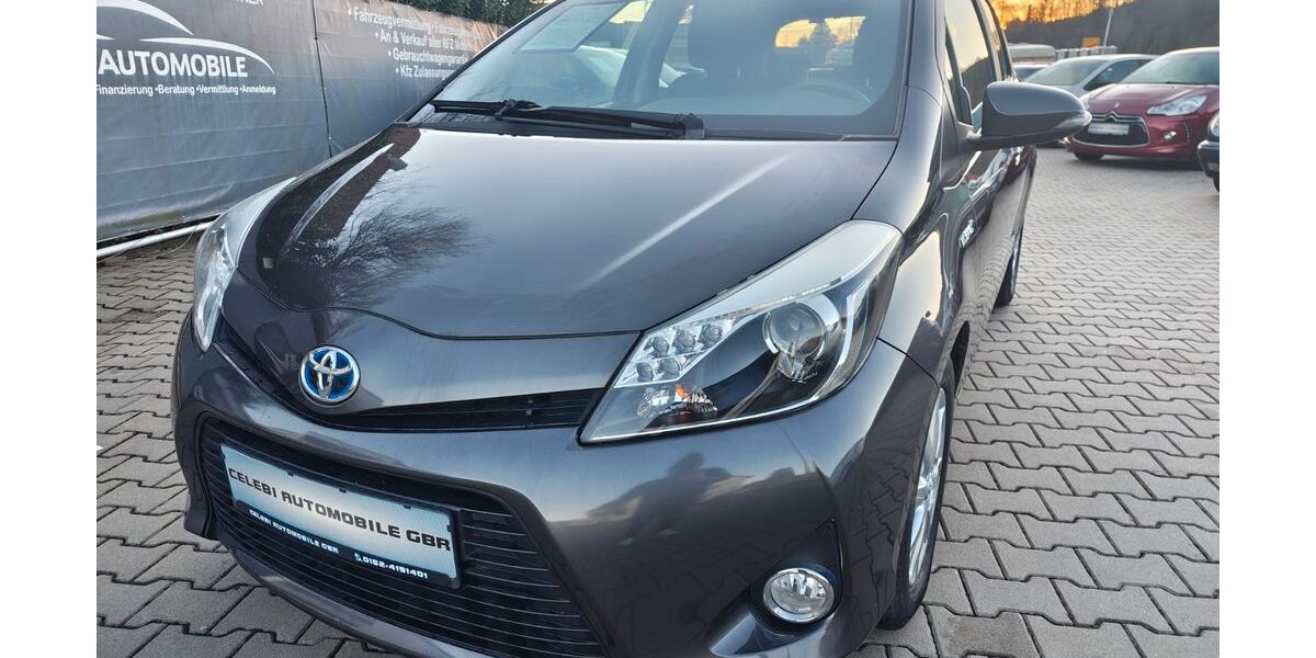 Toyota Yaris 16.000 km 10.950 &euro; Sulzbach.a.d.murr 71560