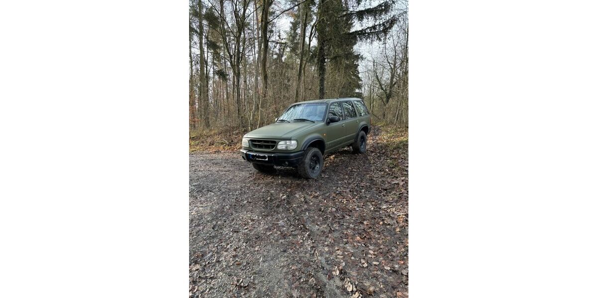 Ford Explorer 219.000 km 6.500 &euro; Löwenstein 74245