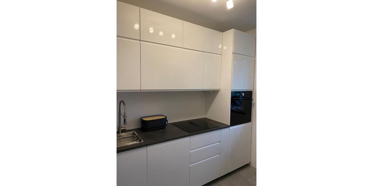 Wohnen in einem Schloss | 4-Zimmer-Altbauwohnung 4 zimmer