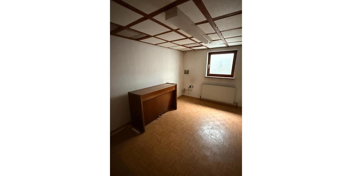 Doppelhaushälfte Neckarsulm - 8 Zimmer, 133 m&sup2;, 485.000&euro; | Angebot:26727353