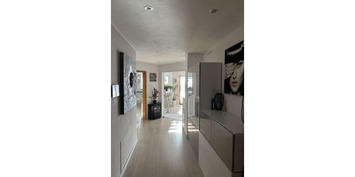 Etagenwohnung Sinsheim - 4 Zimmer, 100 m&sup2;, 289.000&euro; | Angebot:25541524