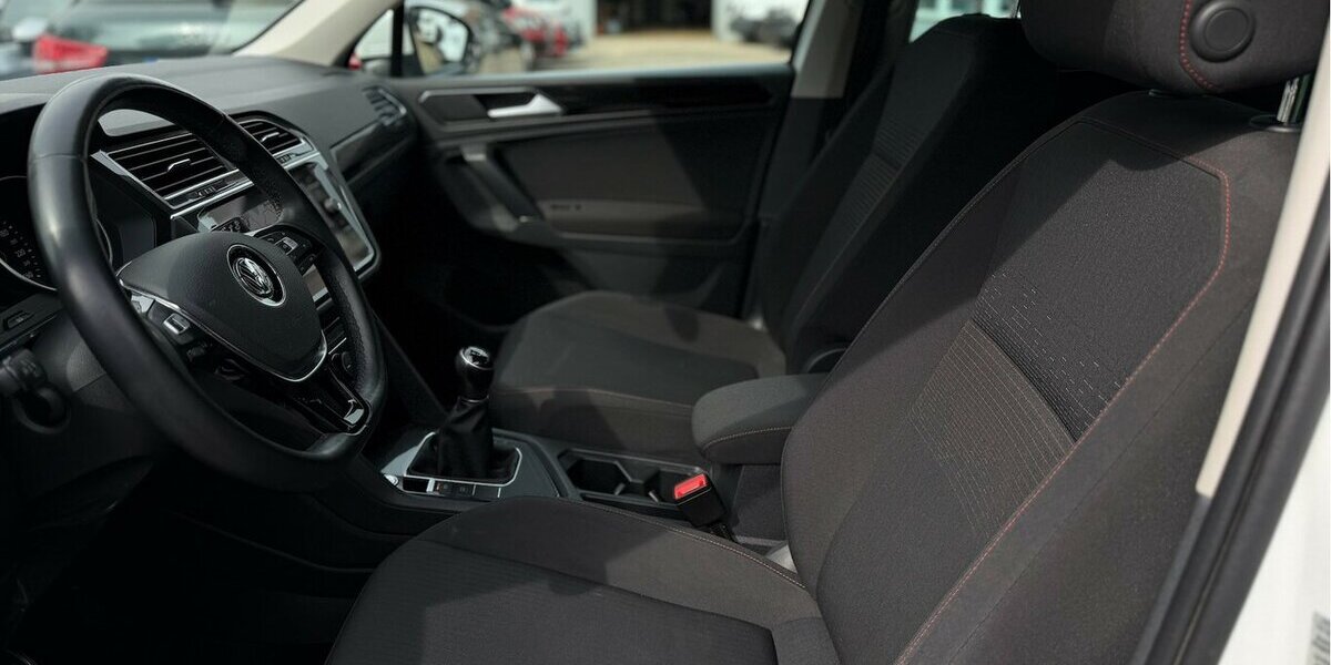VW Tiguan 1.4 TSI BMT ´´Sound´´ Navi ACC AHK 100.000 km 16.990 &euro; Neckarsulm 74172