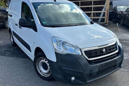 Peugeot Partner 122.000 km 6.799 € Möglingen/Ludwigsburg 71696