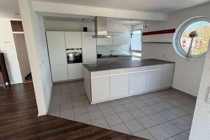 Wohnung Bietigheim-Bissingen Bissingen - 4 Zimmer, 147 m&sup2;, 1.900&euro; | Angebot:25401268