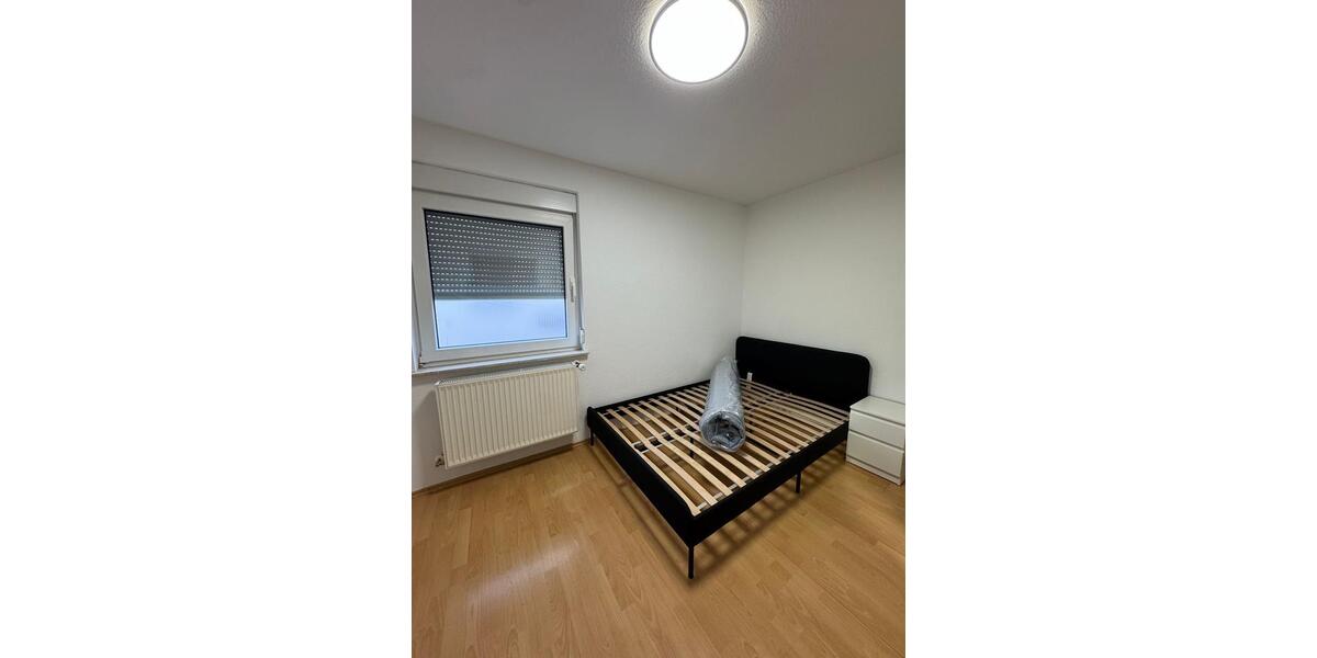Erdgeschoßwohnung Ludwigsburg Pflugfelden - 1 Zimmer, 13 m&sup2;, 530&euro; | Angebot:25080108