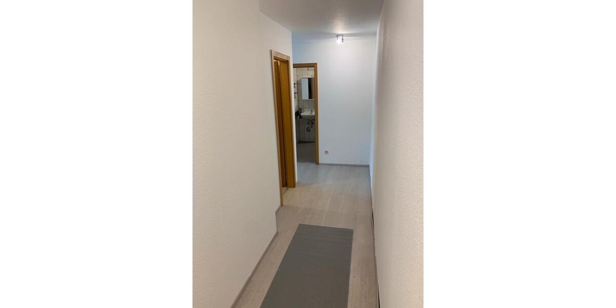 Dachgeschoßwohnung Obersulm - 1.5 Zimmer, 35 m&sup2;, 730&euro; | Angebot:24640650
