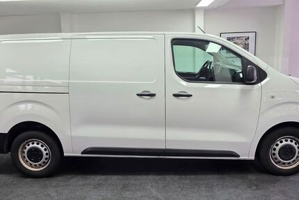 Opel Vivaro 110.000 km 16.990 € Asperg/Ludwigsburg bei Stuttgart 71679