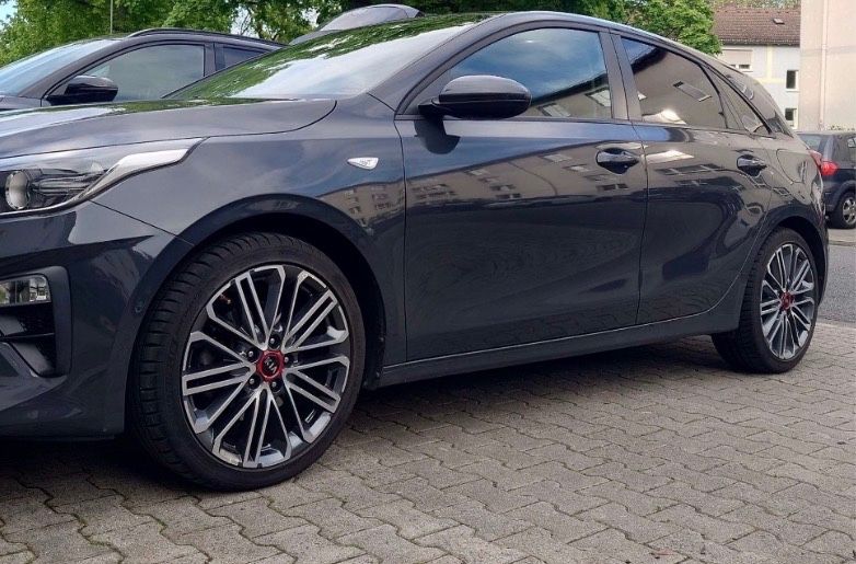 Kia ceed / Ceed 69.000 km 13.500 &euro; Backnang 71522