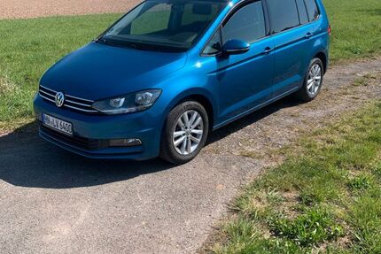 VW Touran 109.250 km 14.600 &euro; Lauffen 74348