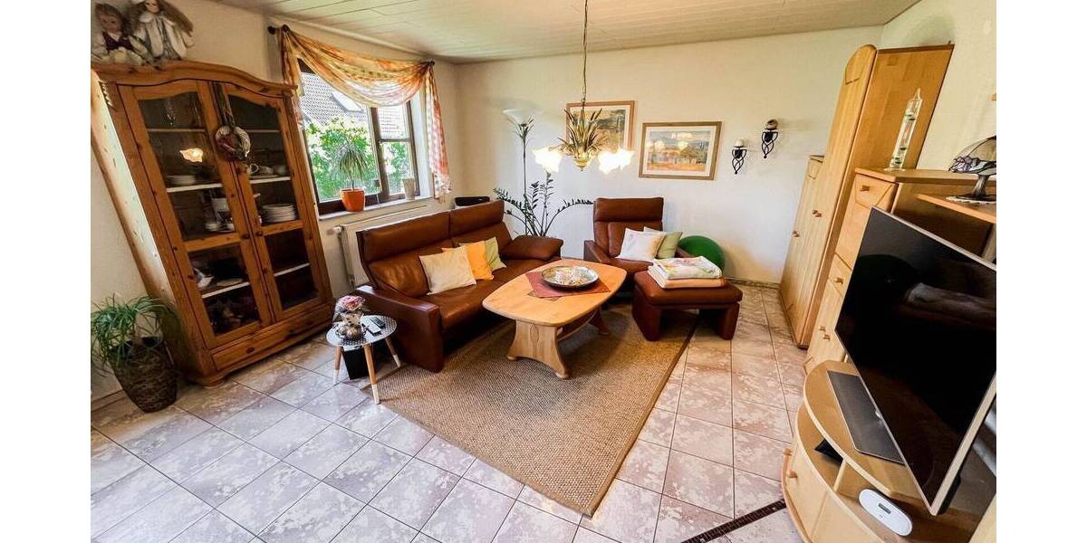 Etagenwohnung Pfedelbach-Heuberg Heuberg - 3 Zimmer, 93 m&sup2;, 290.000&euro; | Angebot:26570337