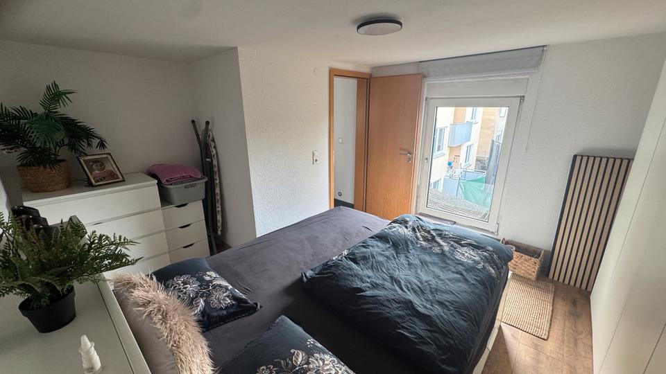 TOP LAGE-EINZUGSBEREIT 4-Zimmer Wohnung – Privatverkauf Heilbronn 5 zimmer