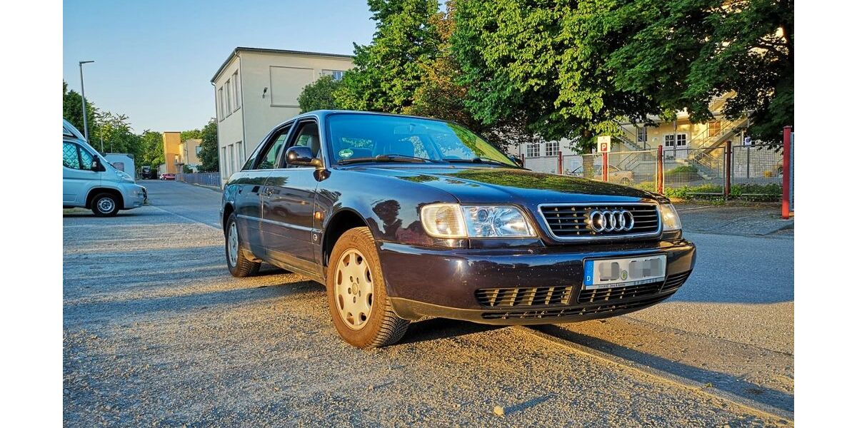 Audi A6 209.000 km 5.900 &euro; Marbach a. N. 71672