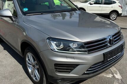 VW Touareg 180.000 km 17.990 € Heilbronn 74080