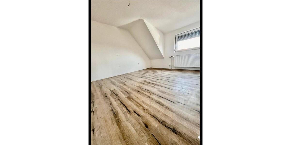Erdgeschoßwohnung Güglingen - 4 Zimmer, 88 m&sup2;, 480&euro; | Angebot:26587017