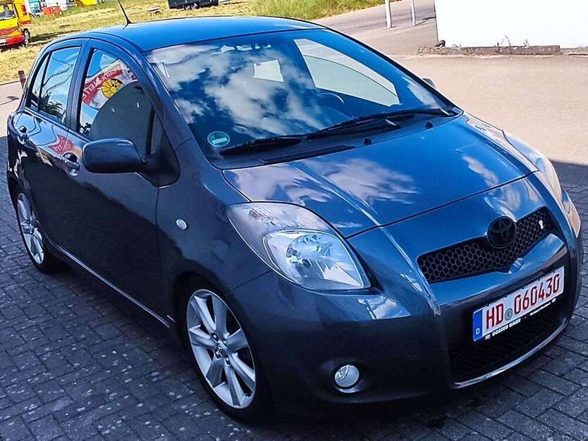 Yaris