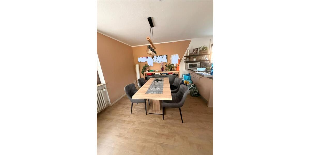 Etagenwohnung Backnang - 2.5 Zimmer, 82 m&sup2;, 940&euro; | Angebot:26619571
