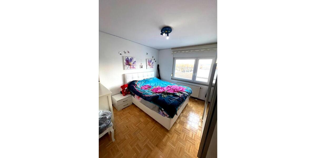 Etagenwohnung Vaihingen an der Enz - 3 Zimmer, 67 m&sup2;, 215.000&euro; | Angebot:26250209