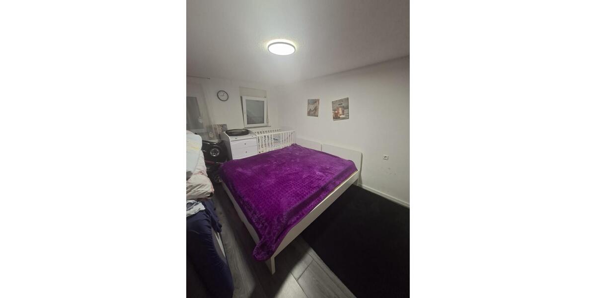 Etagenwohnung Sinsheim - 4 Zimmer, 110 m&sup2;, 1.000&euro; | Angebot:26681926