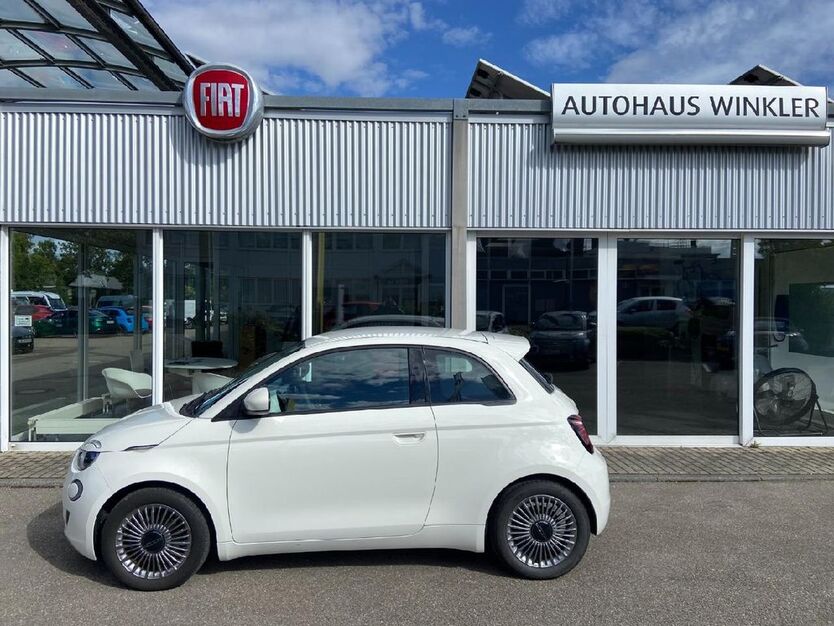 Fiat 500e 17.500 km 24.450 € Asperg 71679