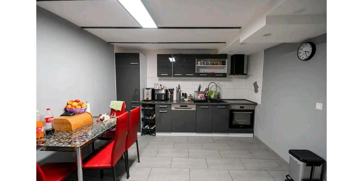 Mehrfamilienhaus, Wohnhaus Gundelsheim - 9 Zimmer, 300 m&sup2;, 350.000&euro; | Angebot:26488993
