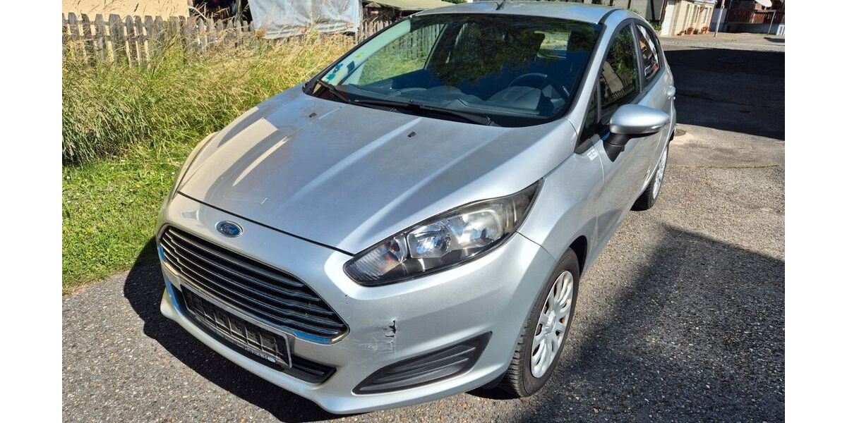 Ford Fiesta 220.700 km 2.900 &euro; Backnang 71522