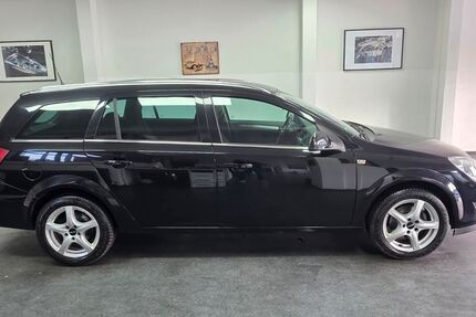 Opel Astra 158.000 km 3.490 € Asperg/Ludwigsburg bei Stuttgart 71679