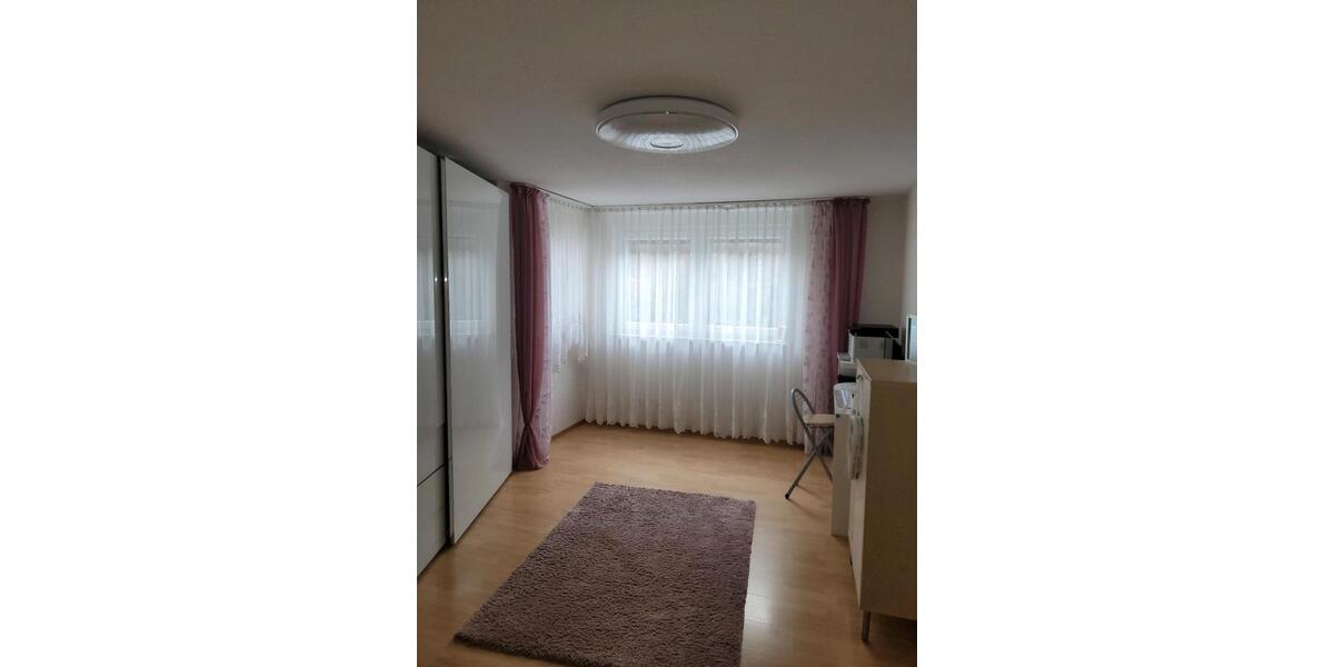 Erdgeschoßwohnung Bad Friedrichshall - 4 Zimmer, 133 m&sup2;, 540.000&euro; | Angebot:25934988