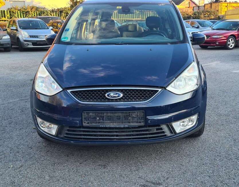 Ford Galaxy 262.000 km 2.200 € Ilsfeld 74360