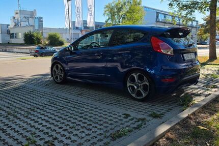 Ford Fiesta 95.200 km 9.600 &euro; Mainhardt 74535