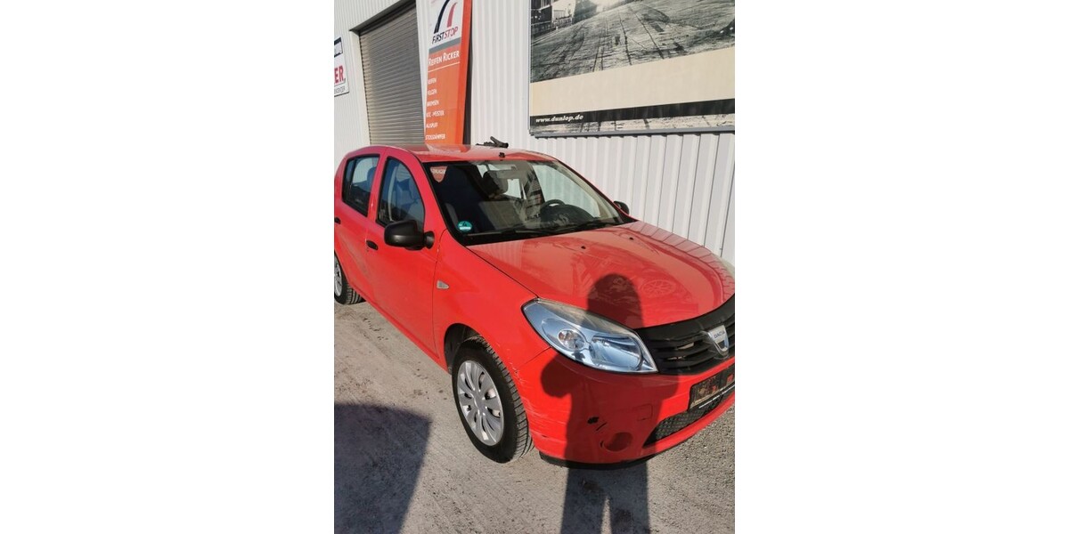 Dacia Sandero 123.400 km 1.390 € Backnang 71522