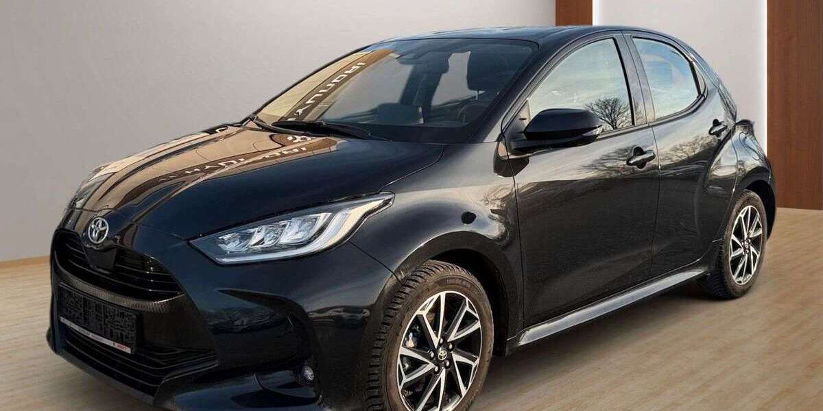 Toyota Yaris 49.800 km 15.890 &euro; Obersulm 74182