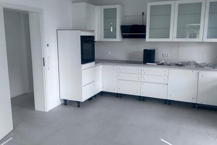 Erstbezug – hochwertig sanierte Wohnung mit Balkon 4 zimmer