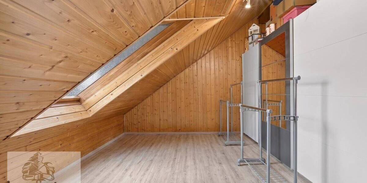 Reihenmittelhaus Heilbronn Sontheim - 6 Zimmer, 122 m&sup2;, 449.000&euro; | Angebot:26920493