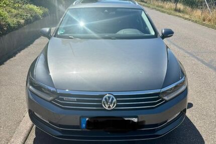 VW Passat 185.000 km 15.000 &euro; Freiberg Am Neckar 71691