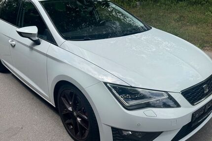 Seat Leon 100.000 km 13.490 &euro; Öhringen 74613
