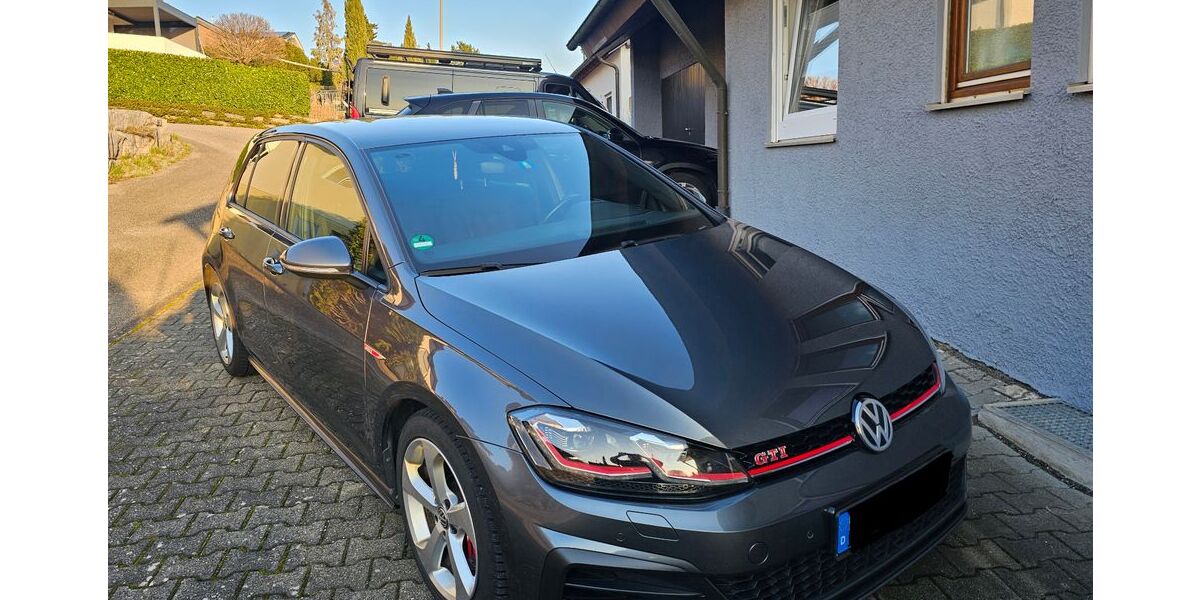 VW Golf 145.490 km 18.700 &euro; Ilsfeld 74360
